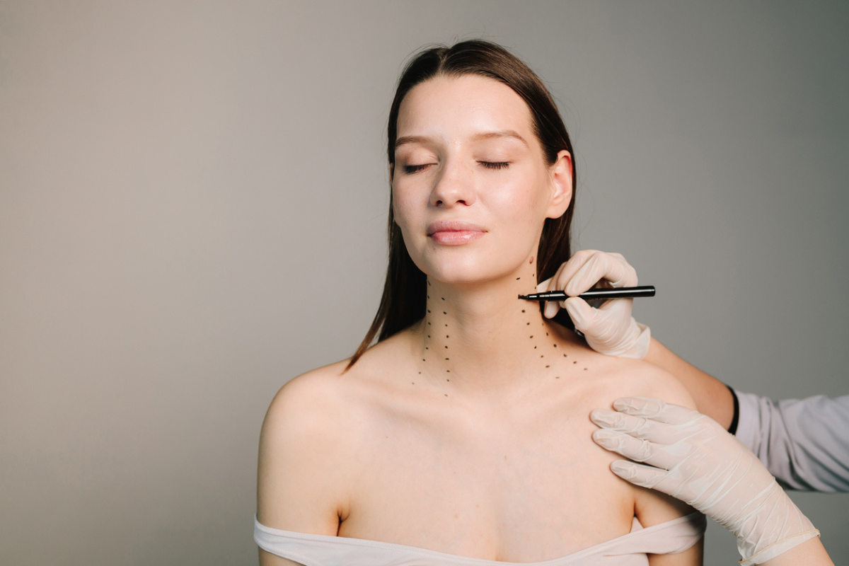 Comparing Botox and Traditional Neck Lifts